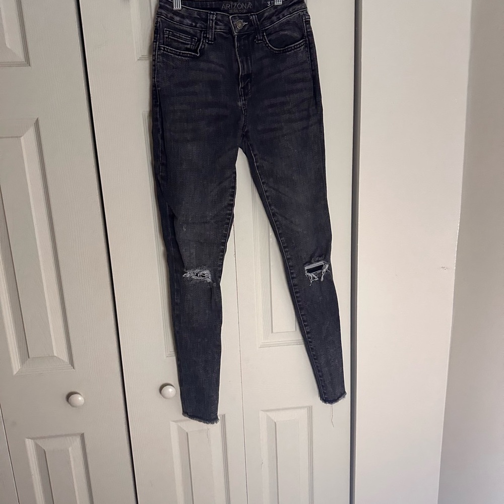 Arizona Jean Company Washed Black Ripped Skinny Jeans